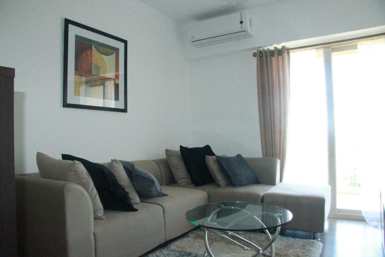 Marquee Residences อังเฮเลส ภายนอก รูปภาพ
