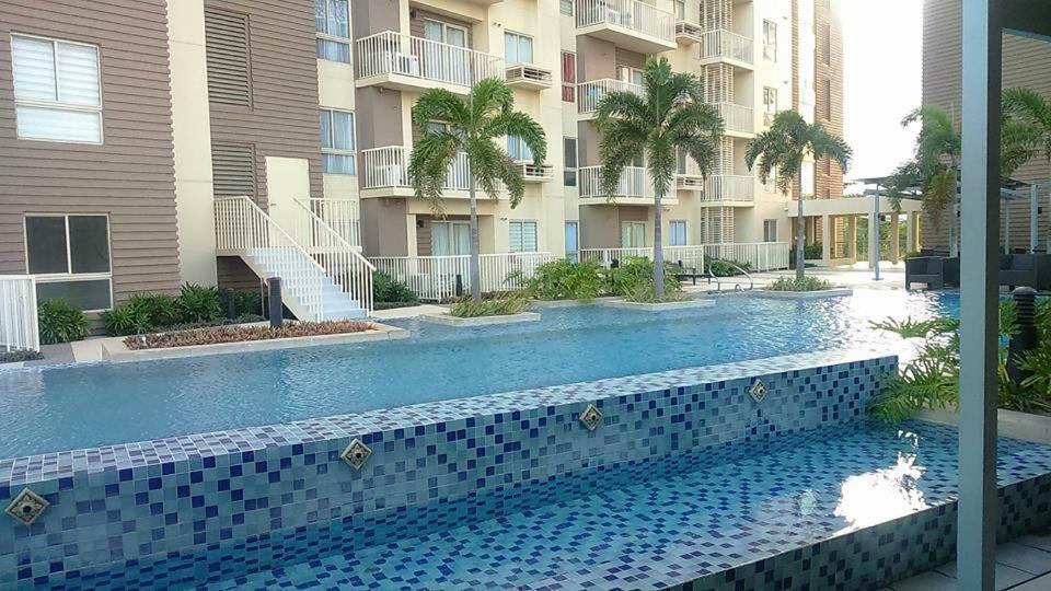 Marquee Residences อังเฮเลส ภายนอก รูปภาพ